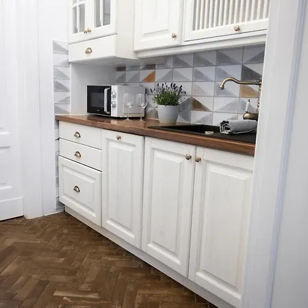 Na Lazarzu 7 * 포즈난