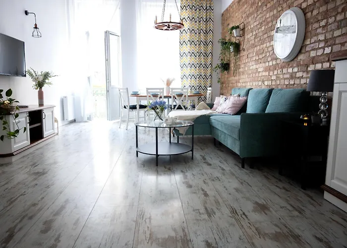 Na Lazarzu 7 * Poznań